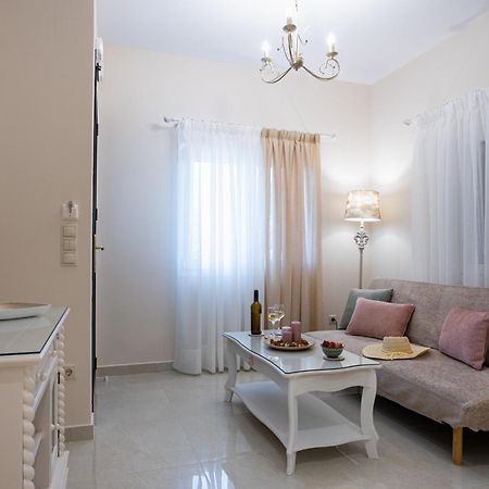 Nostalgia Corfu Town Apartments Экстерьер фото