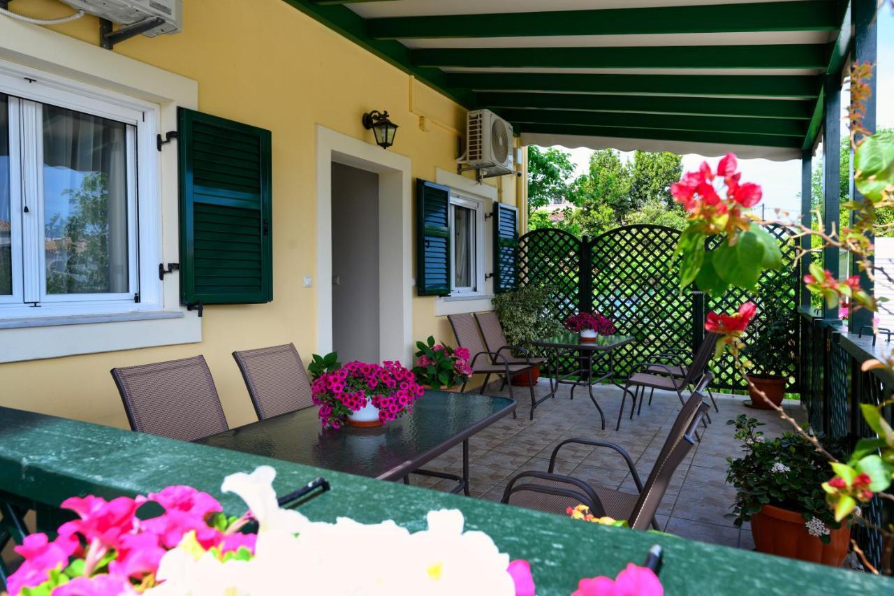Nostalgia Corfu Town Apartments Экстерьер фото
