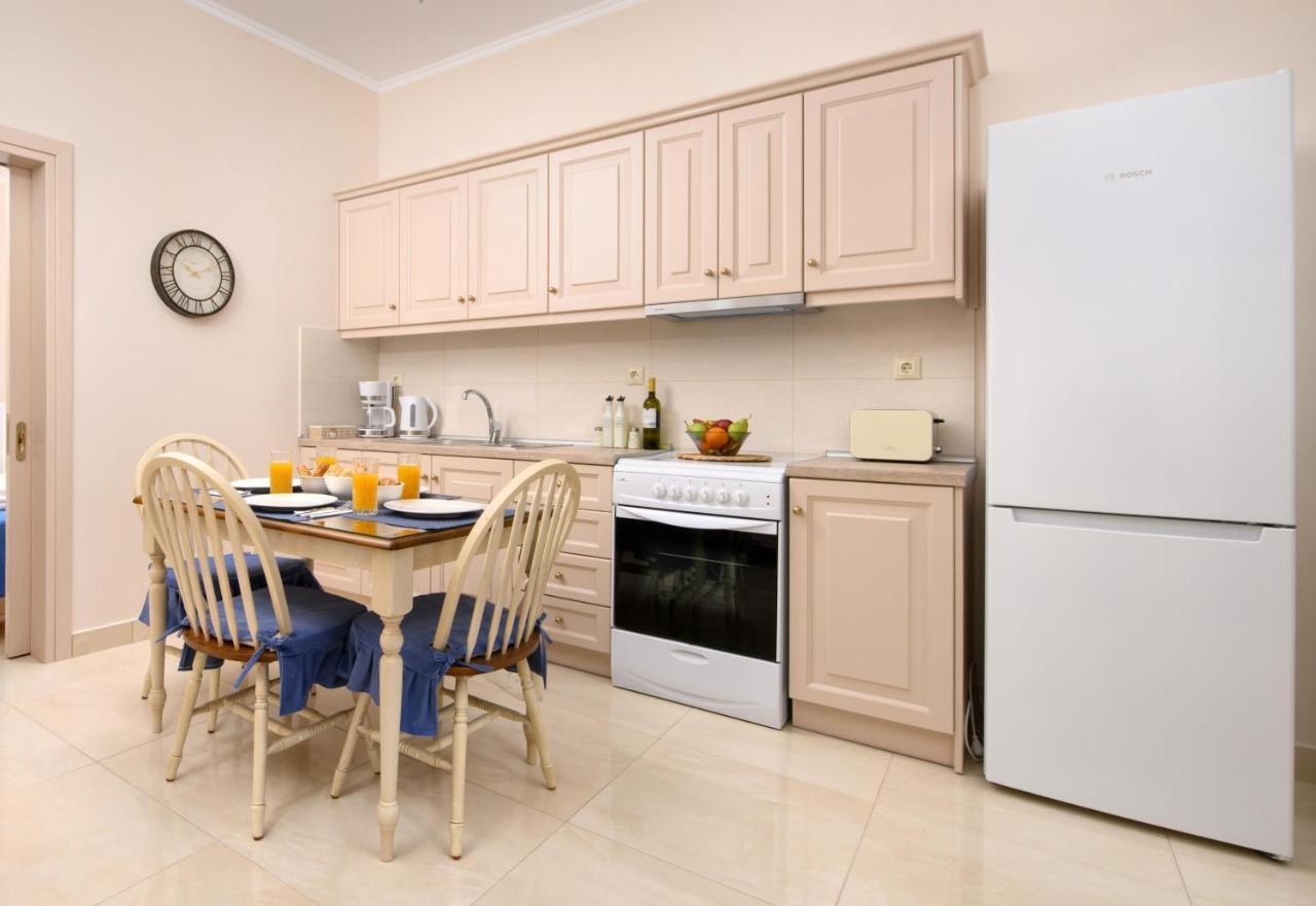 Nostalgia Corfu Town Apartments Экстерьер фото