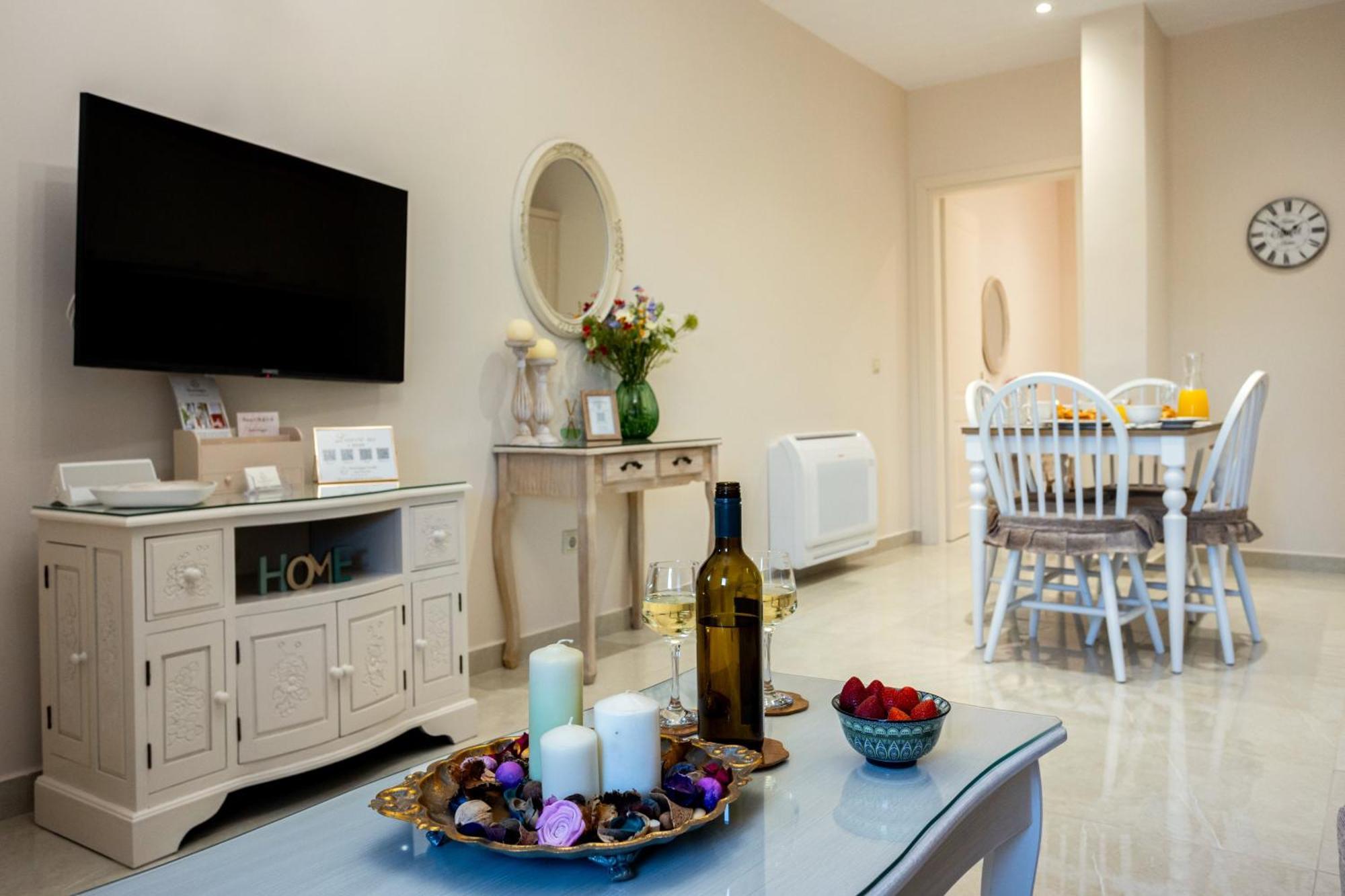 Nostalgia Corfu Town Apartments Экстерьер фото
