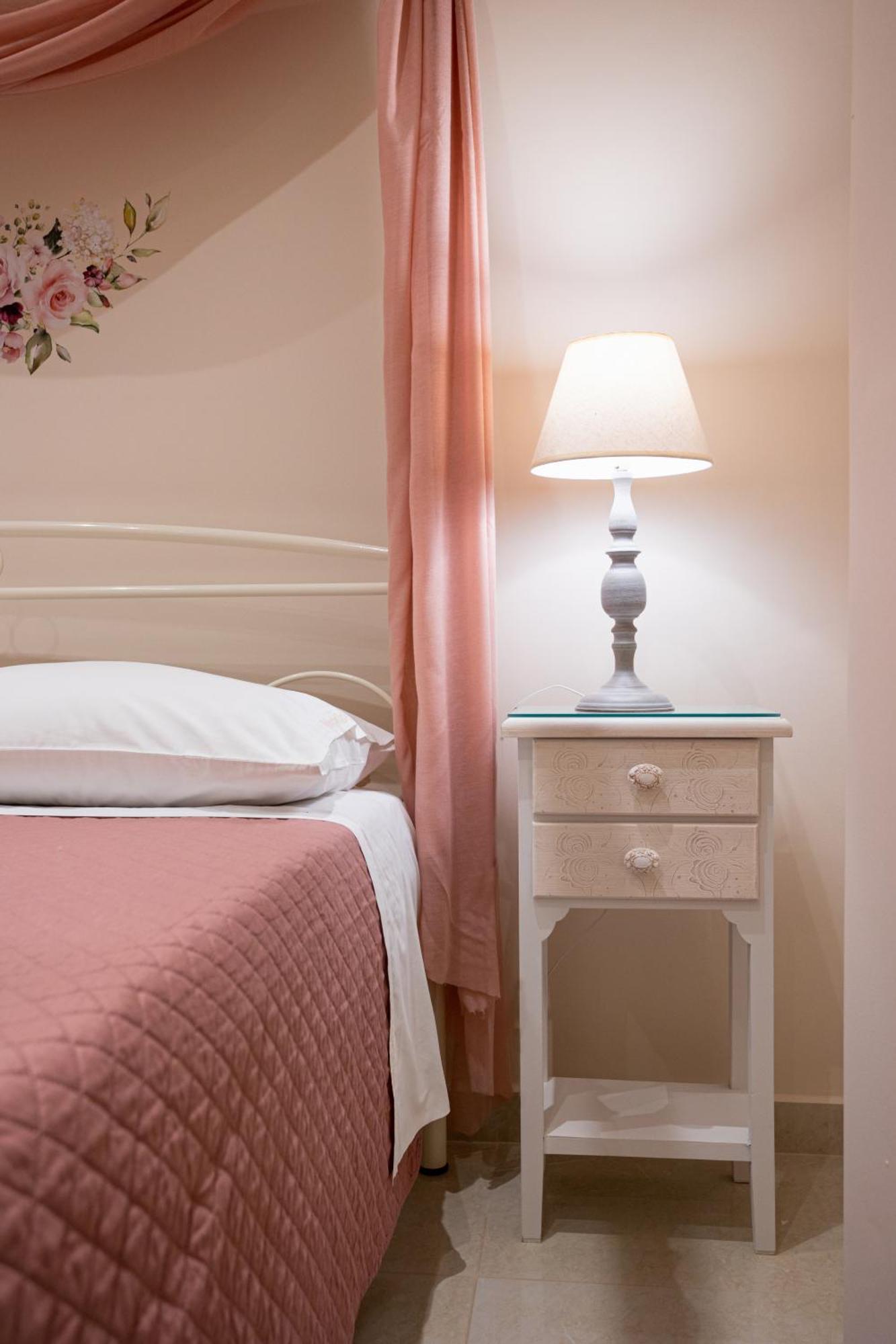 Nostalgia Corfu Town Apartments Экстерьер фото
